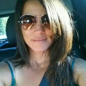 Meet your Posher, Camille